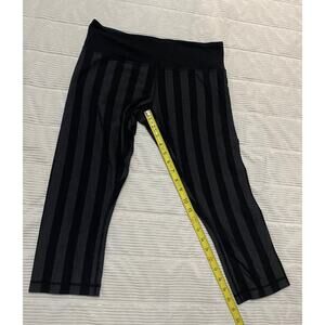 lululemon crop pants striped size 10